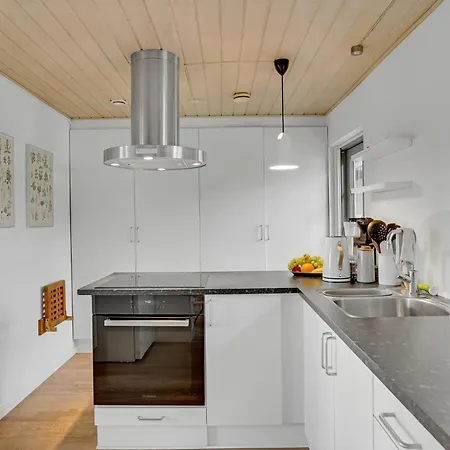 2 Bedroom Stunning In Kalvehave