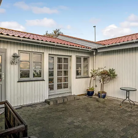 2 Bedroom Stunning In Kalvehave * Kalvehave (Zealand)